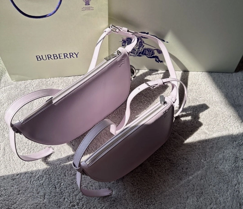 Burberry Top Handle Bags 4211D-0008