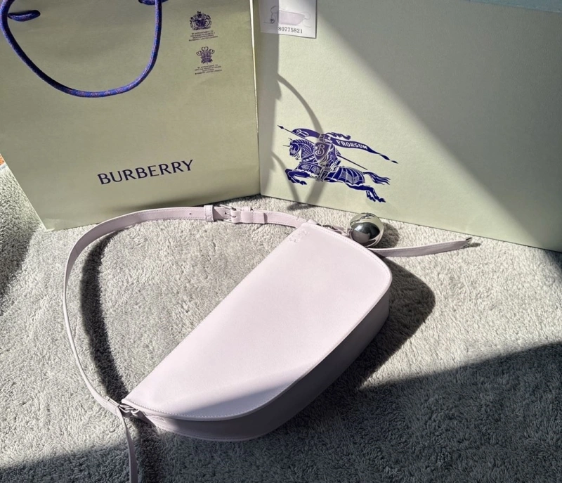 Burberry Top Handle Bags 4211D-0009
