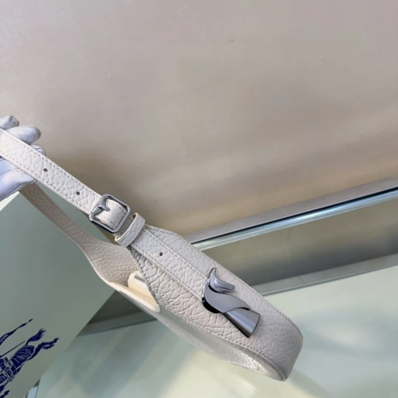 Burberry Top Handle Bags 4211D-0016