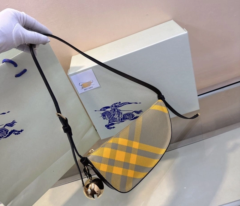 Burberry Top Handle Bags 4211D-0024