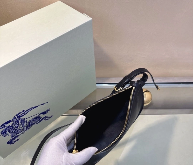 Burberry Top Handle Bags 4211D-0025