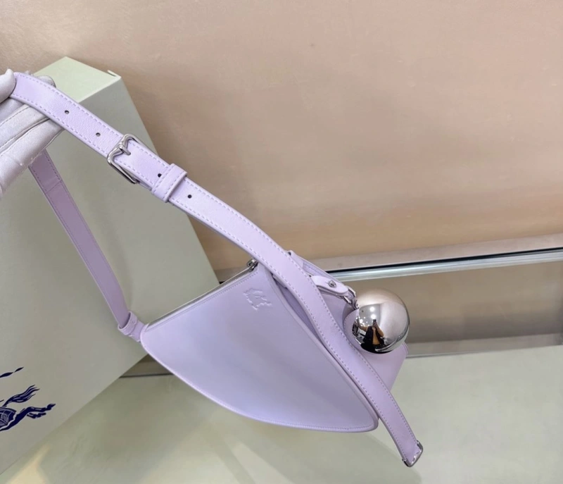 Burberry Top Handle Bags 4211D-0030