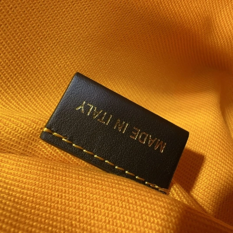 Burberry Shopping Bags 4211D-0037