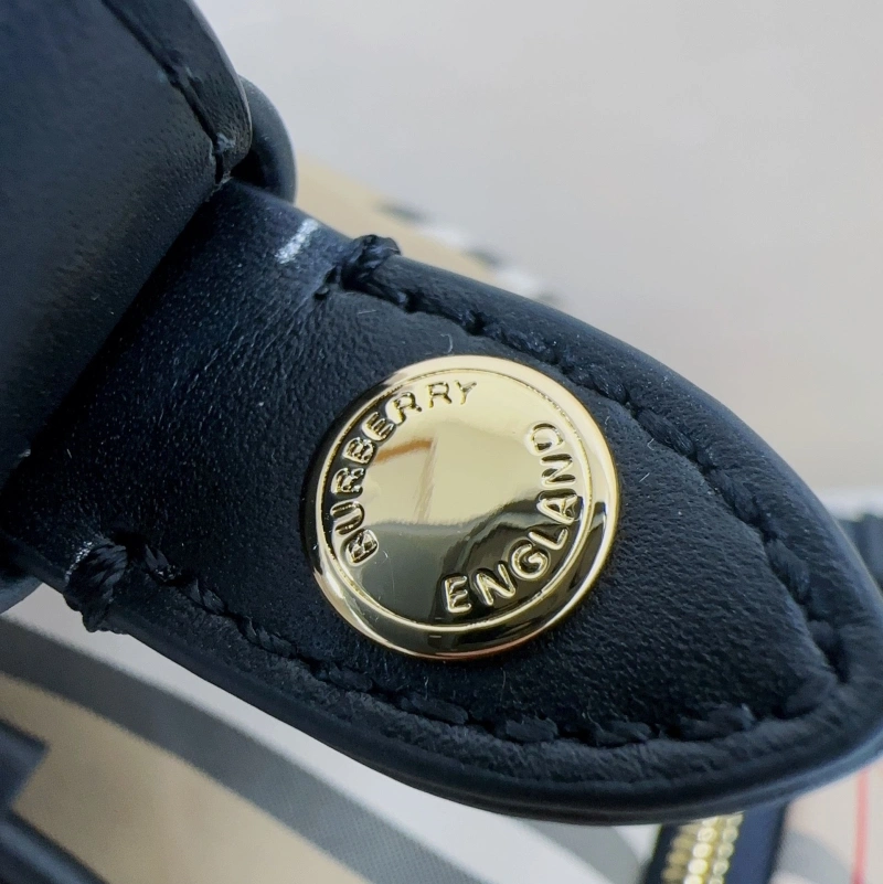 Bv*b*rry backpacks 4211d-0051