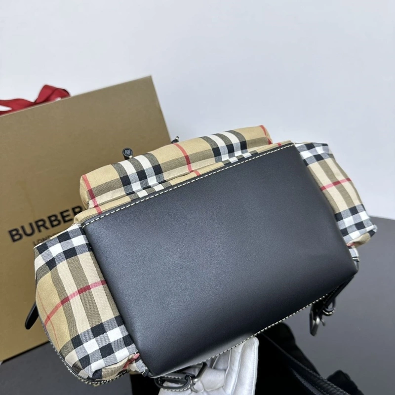 Burberry Backpacks 4211D-0053