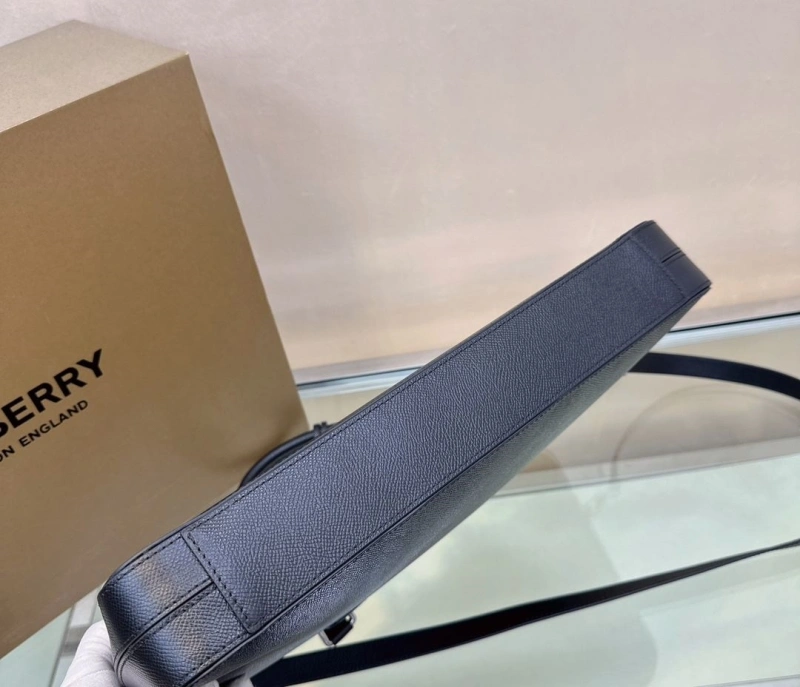 Mens Burberry Briefcases 4211D-0061