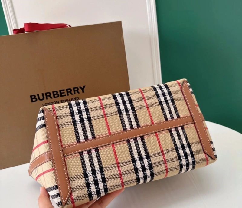 Burberry Shopping Bags 4211D-0065
