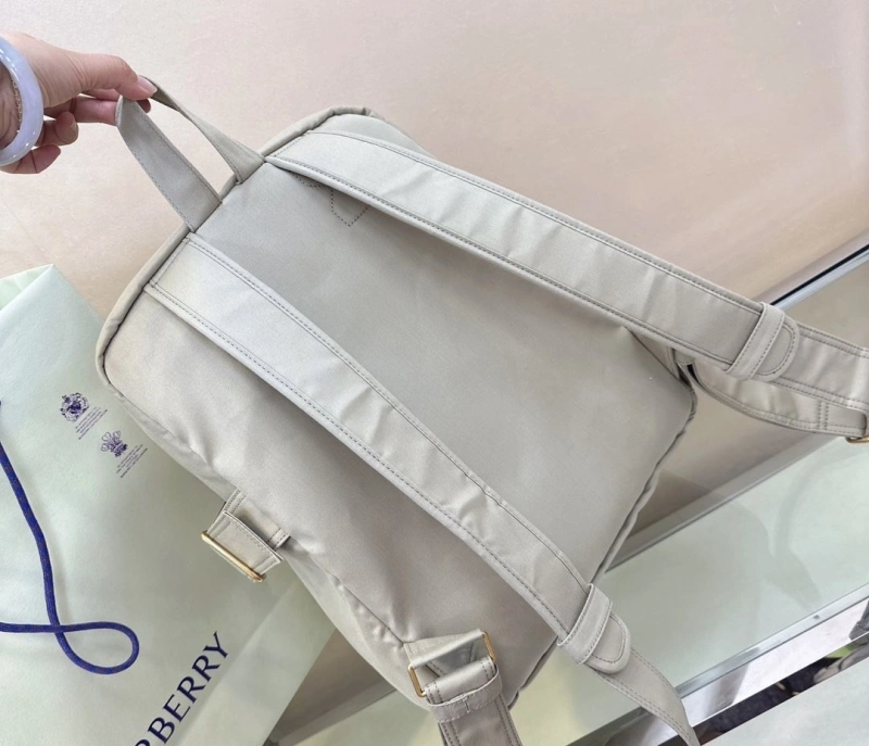 Burberry Backpacks 4211D-0081