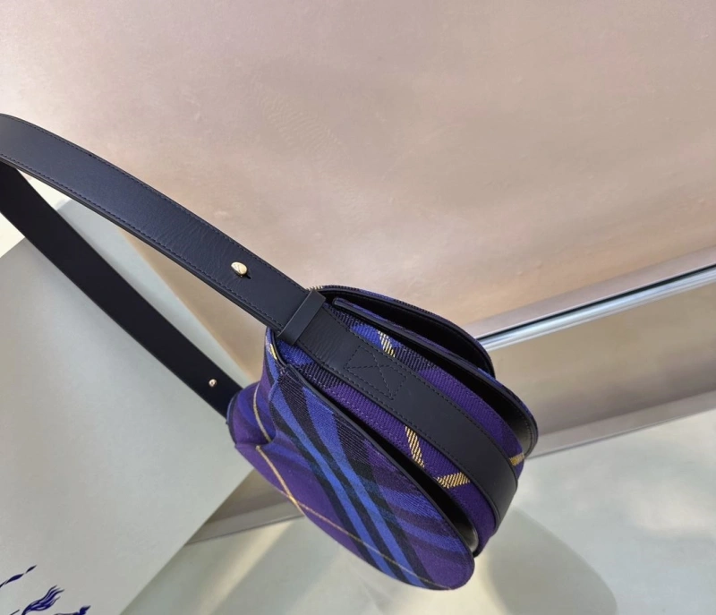 Burberry Top Handle Bags 4211D-0109