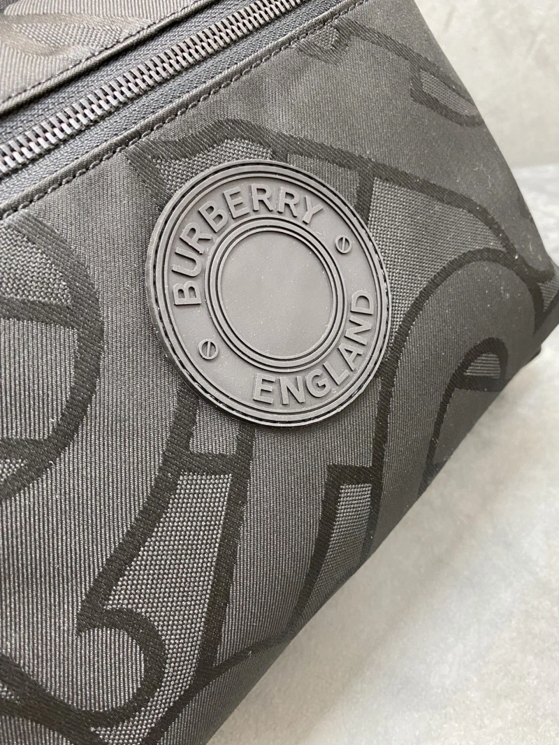 Burberry Backpacks 4211D-0142