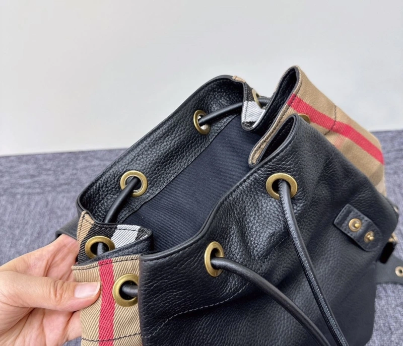 Burberry Backpacks 4211D-0204