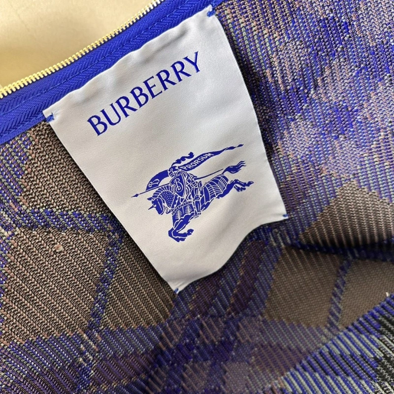 Burberry Top Handle Bags 4211D-0233
