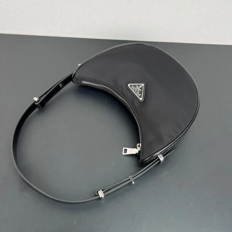 Prada Top Handle Bags 4213-0036