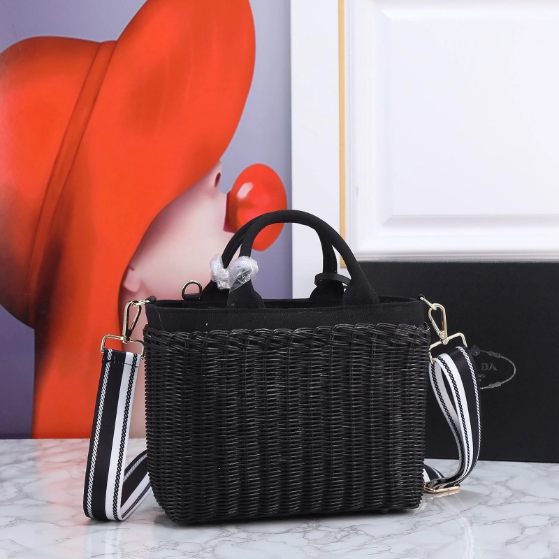 Prada Shopping Bags 4213-0061