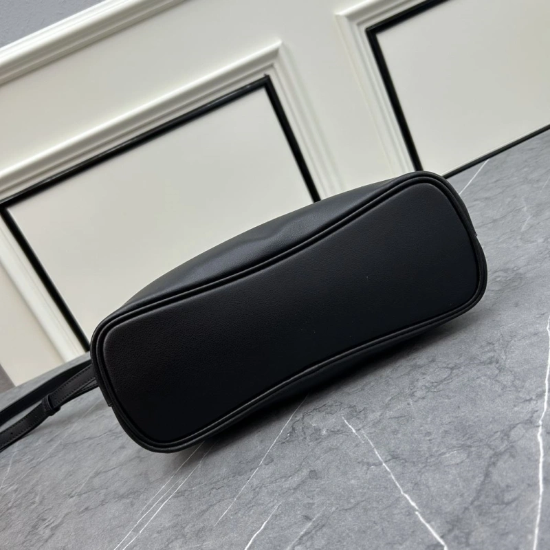 Prada Shopping Bags 4213-0144