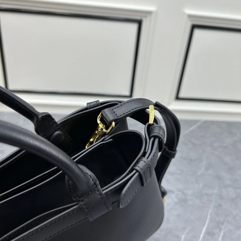 Prada Shopping Bags 4213-0144