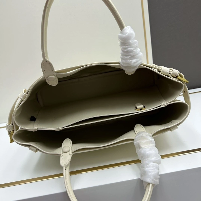 Prada Shopping Bags 4213-0151