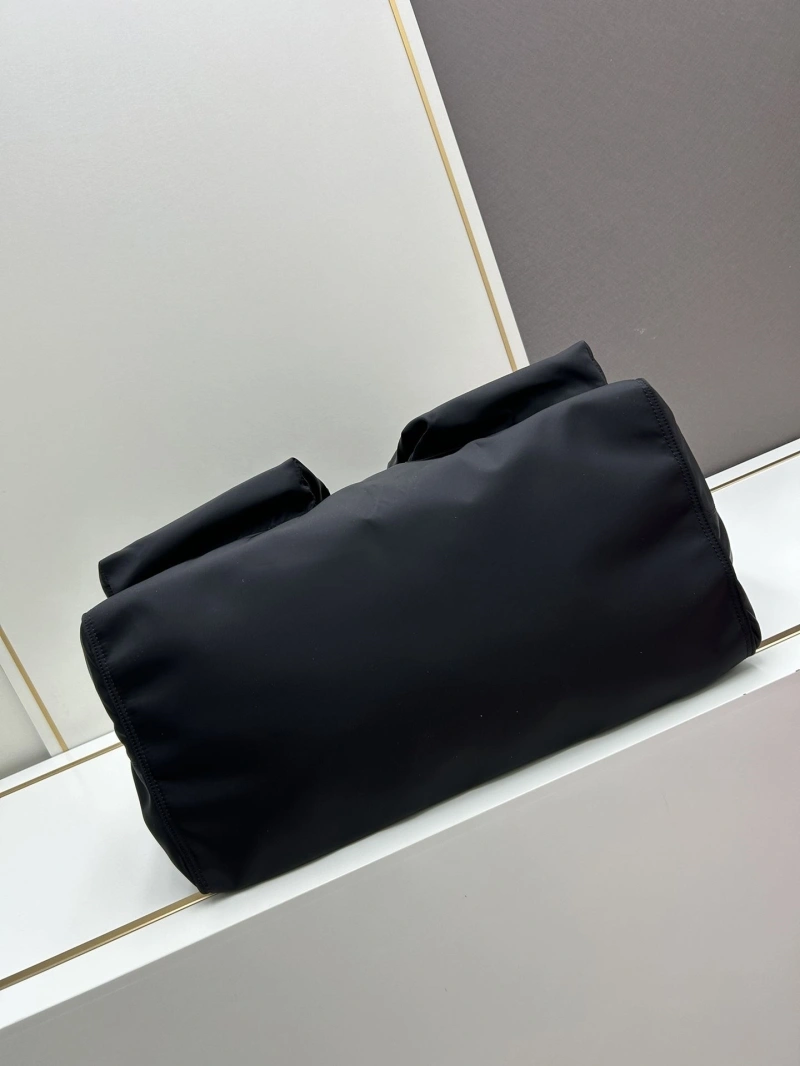 Mens Prada Briefcases 4213-0271