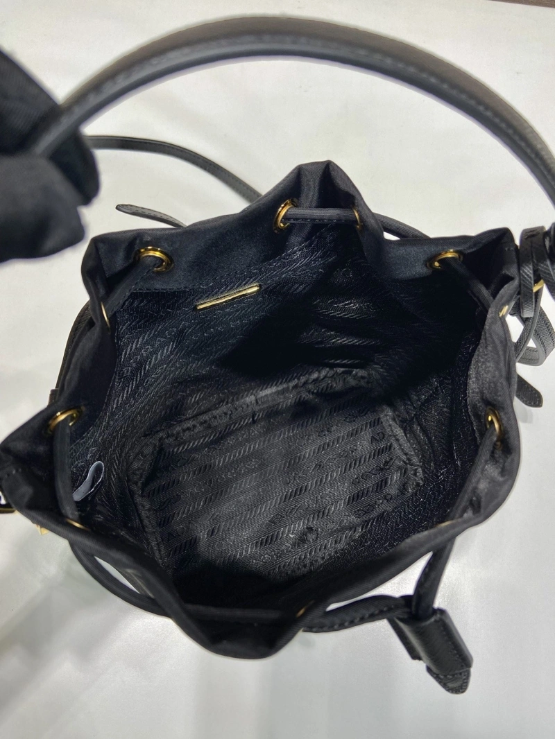 Prada Bucket Bags 4213-0339