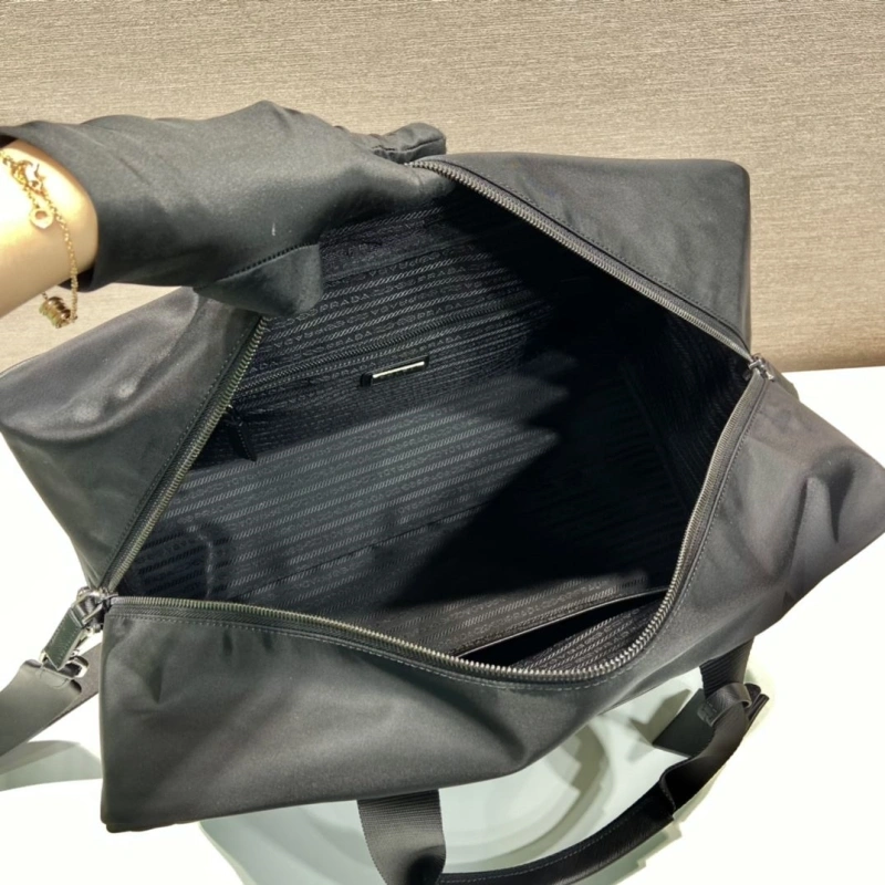 Prada Travel Bags 4213-0494