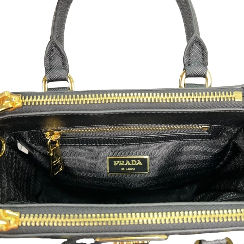 Prada Top Handle Bags 4213A-0001