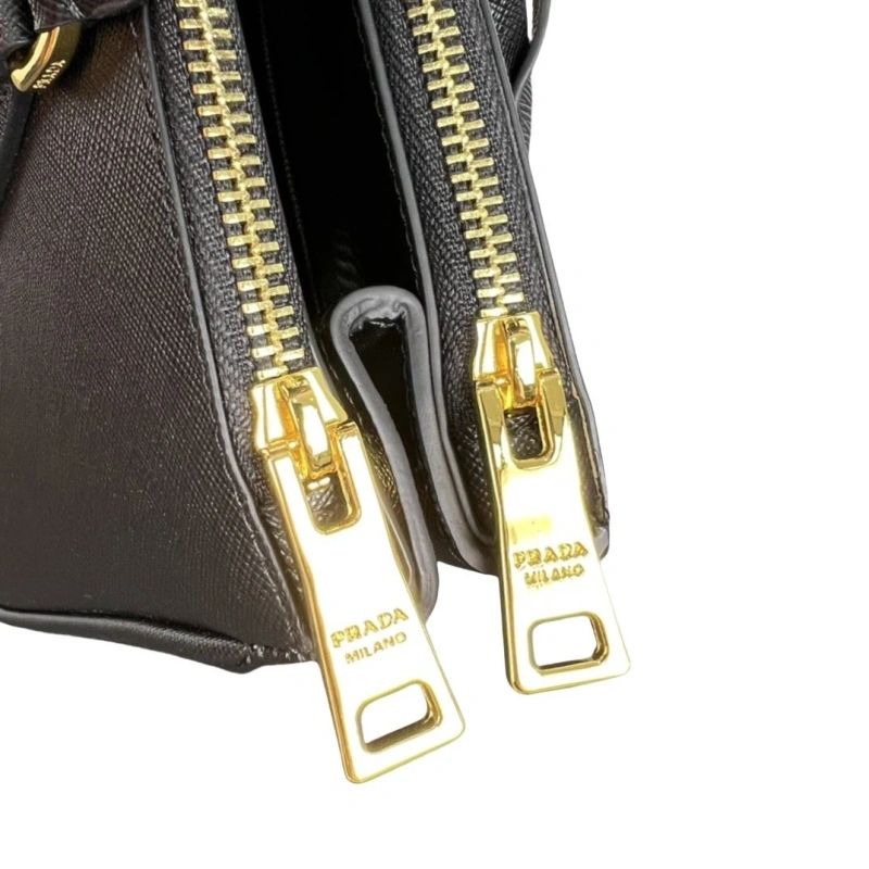 Prada Top Handle Bags 4213A-0009