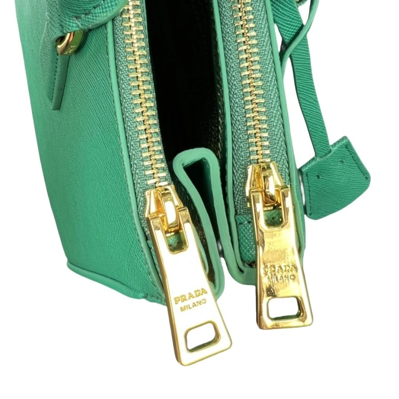 Prada Top Handle Bags 4213A-0012