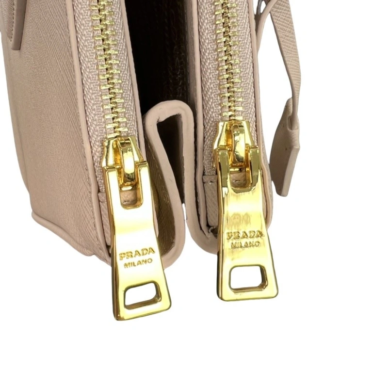 Prada Top Handle Bags 4213A-0016