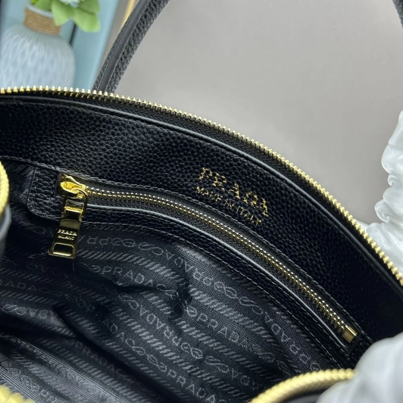 Prada Top Handle Bags 4213A-0191
