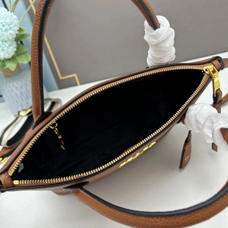 Prada Top Handle Bags 4213A-0192