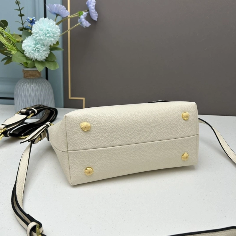 Prada Top Handle Bags 4213A-0195