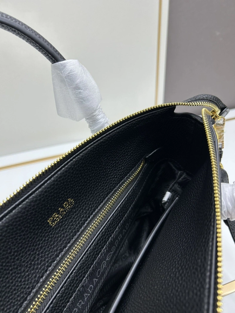 Prada Top Handle Bags 4213A-0197