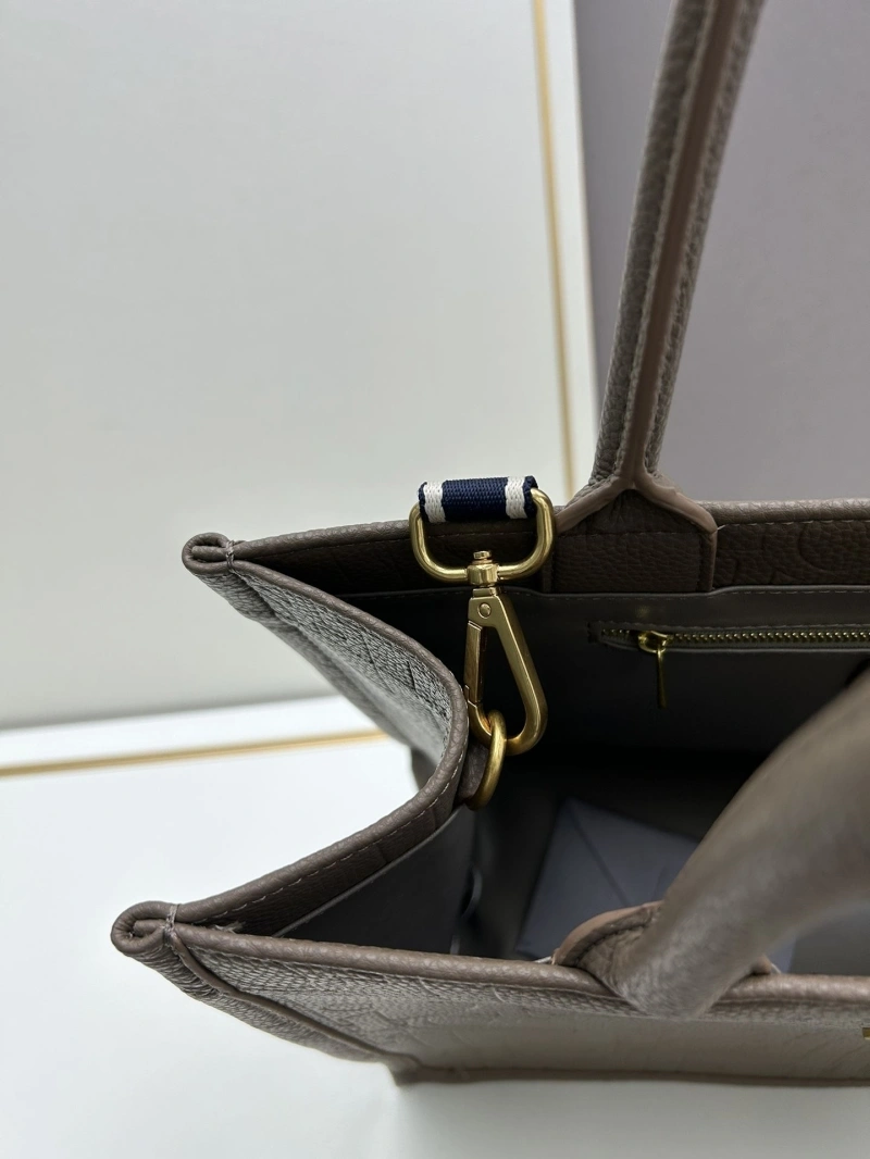 Dior Shopping Bags 4213A-0209