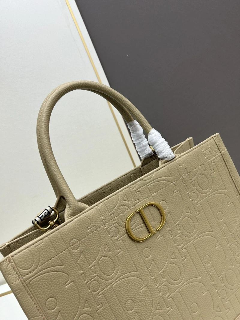 Dior Shopping Bags 4213A-0211