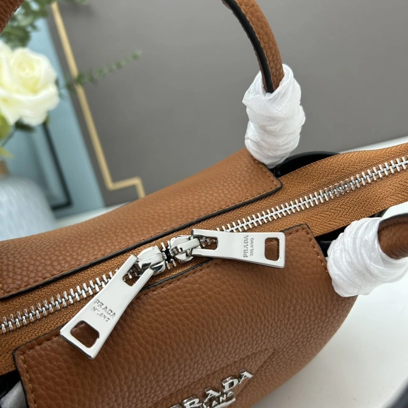 Prada Top Handle Bags 4213A-0258