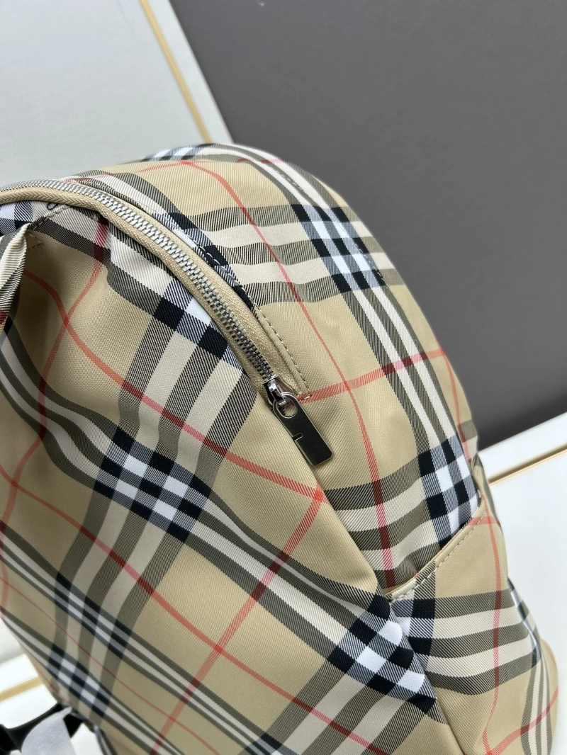 Burberry Backpacks 4213A-0264
