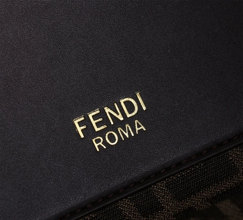 F**di shopping bags 4220-0017