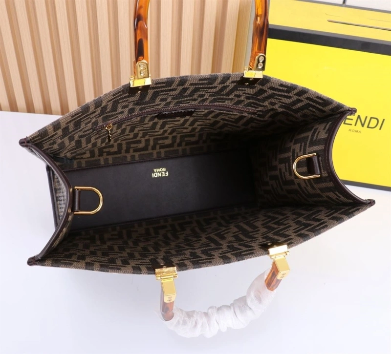 F**di shopping bags 4220-0017