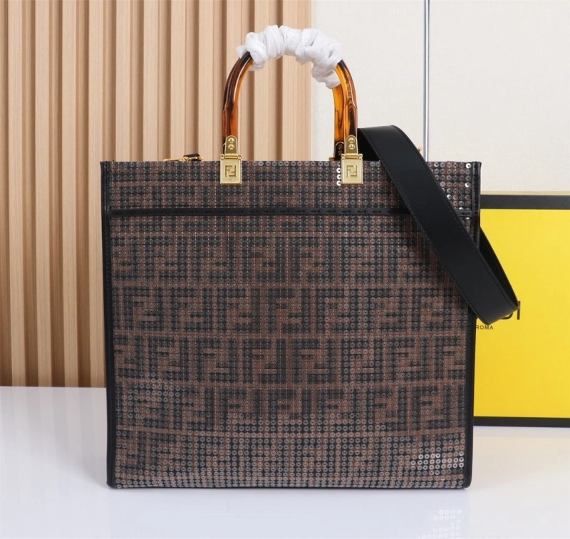 Fendi Shopping Bags 4220-0018