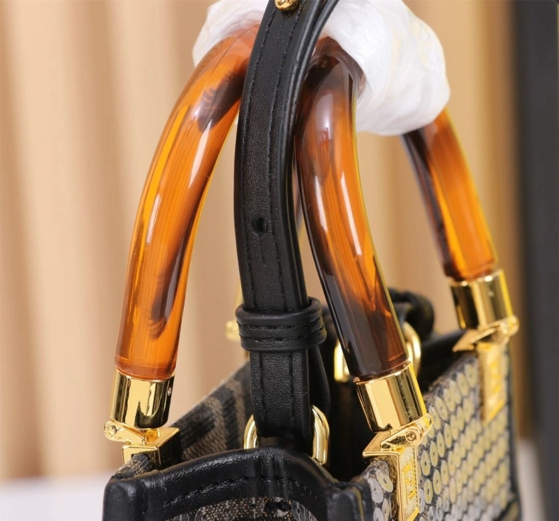 Fendi Top Handle Bags 4220-0022