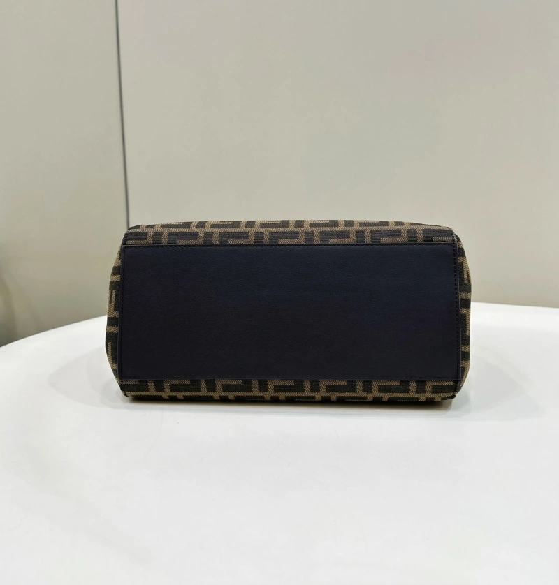 Fendi Top Handle Bags 4220-0031