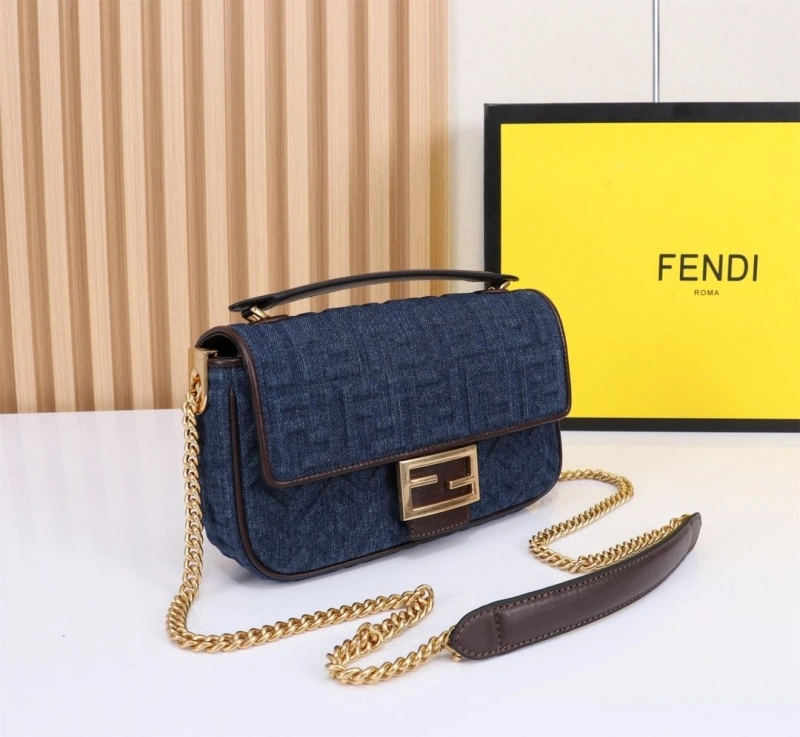Fendi Top Handle Bags 4220-0037