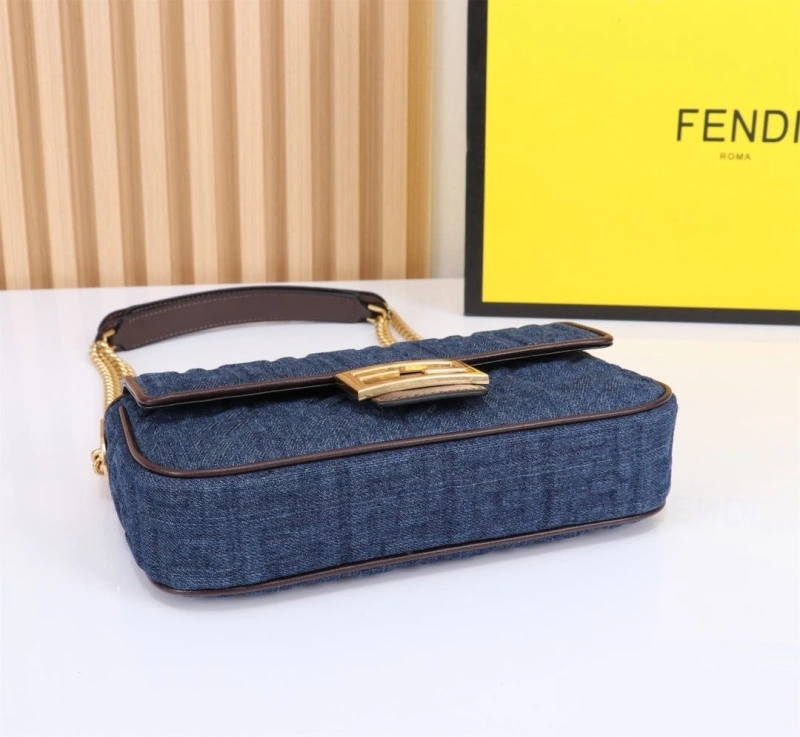 Fendi Top Handle Bags 4220-0037