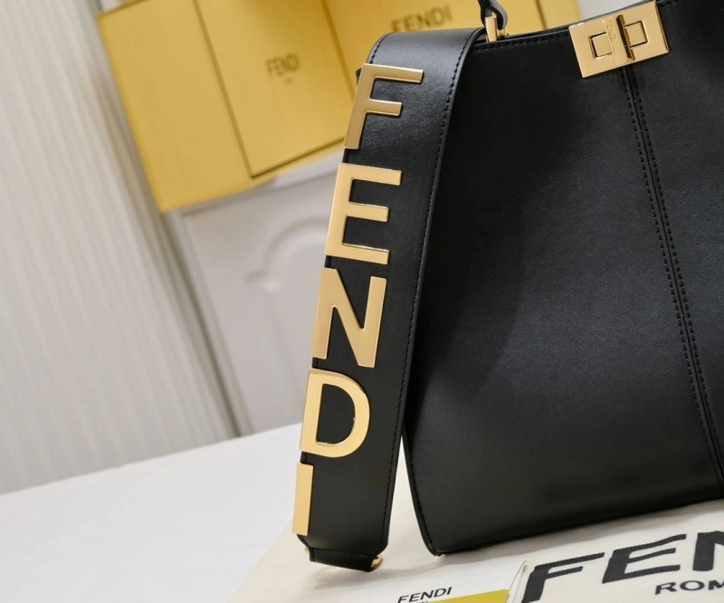 Fendi Top Handle Bags 4220-0049