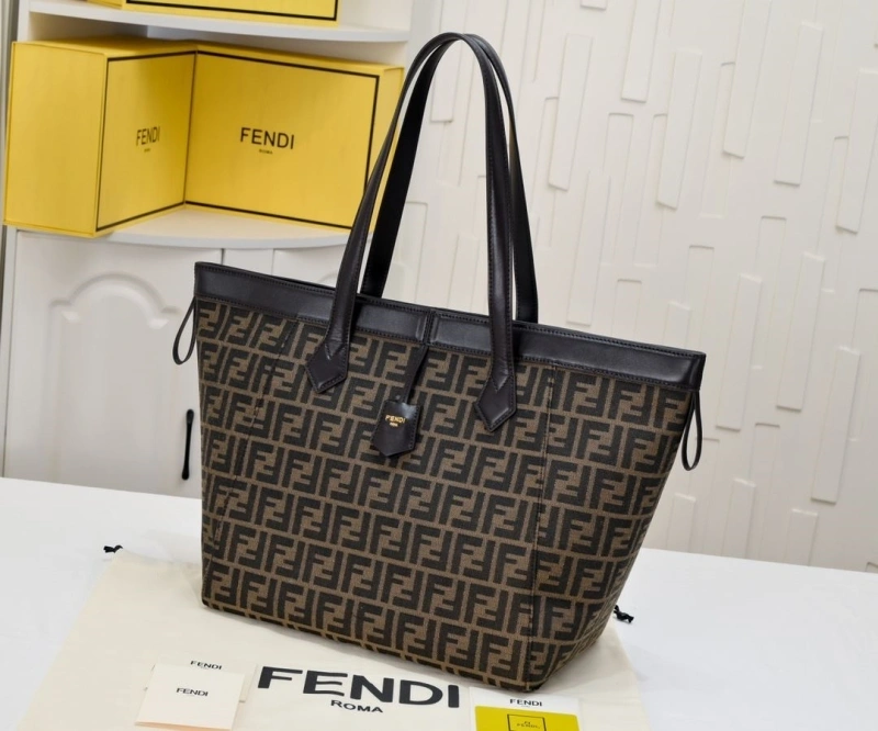 Fendi Shopping Bags 4220-0052