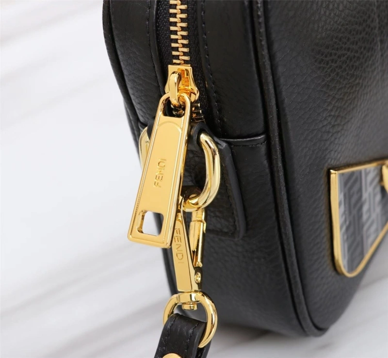 Fendi Satchel Bags 4220-0060