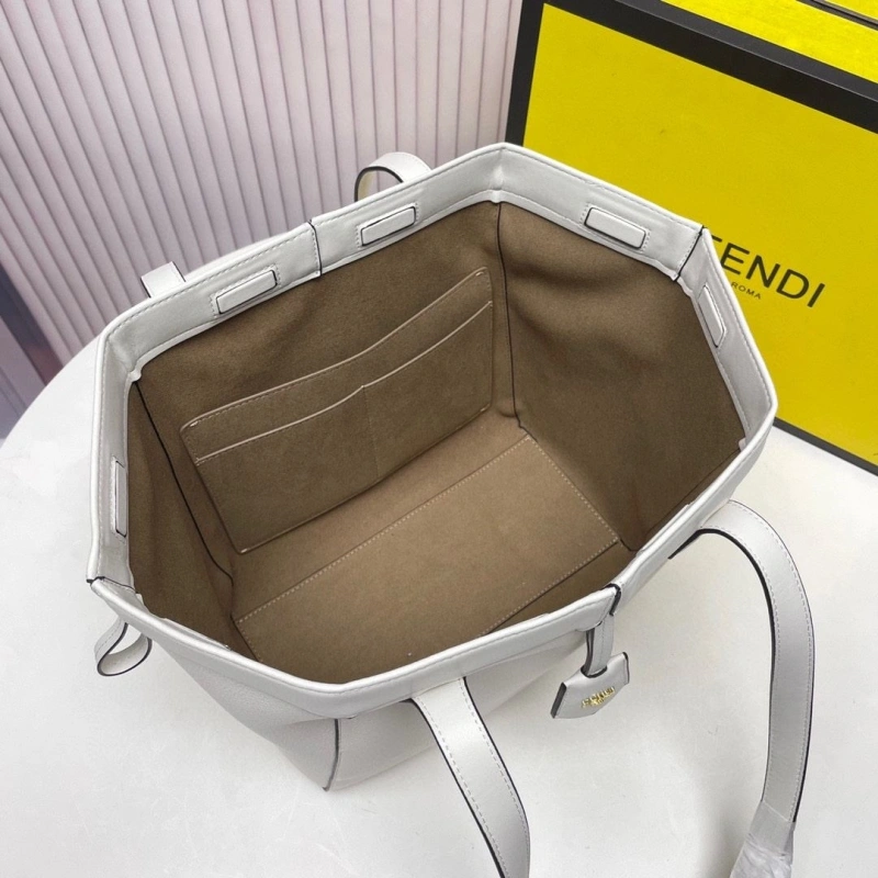 Fendi Shopping Bags 4220-0076
