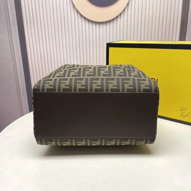 Fendi Shopping Bags 4220-0080