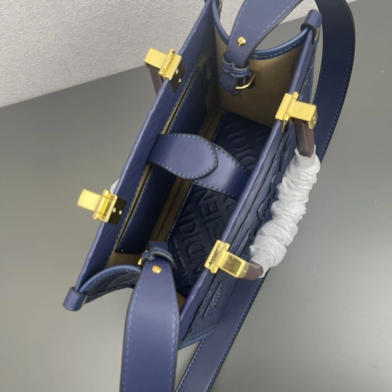 Fendi Shopping Bags 4220-0087