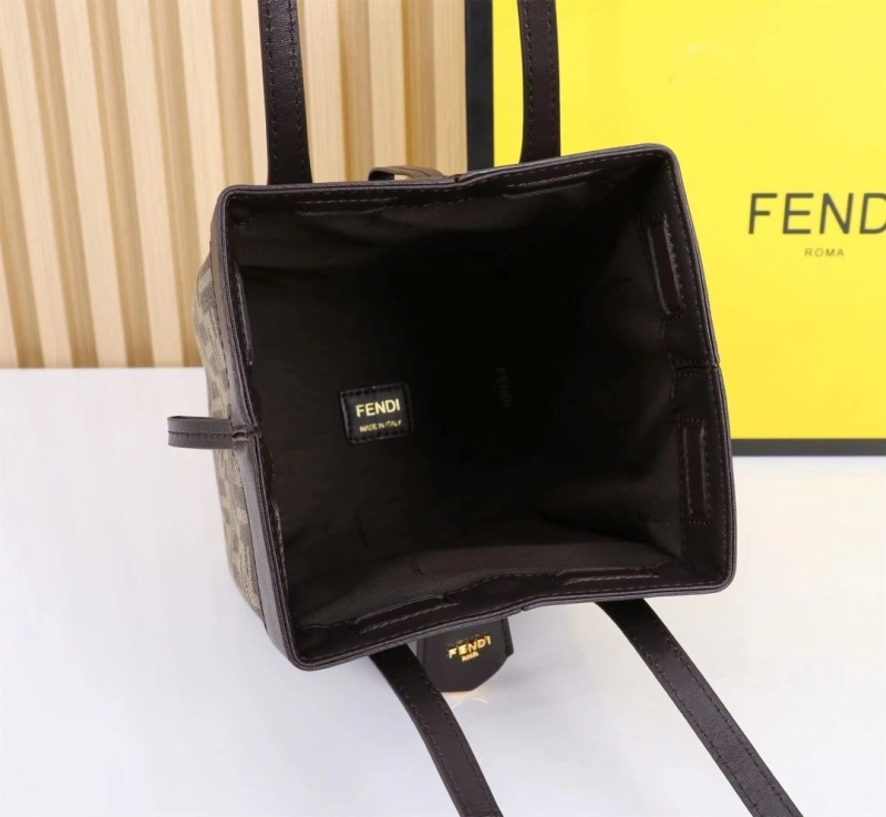 Fendi Top Handle Bags 4220-0098